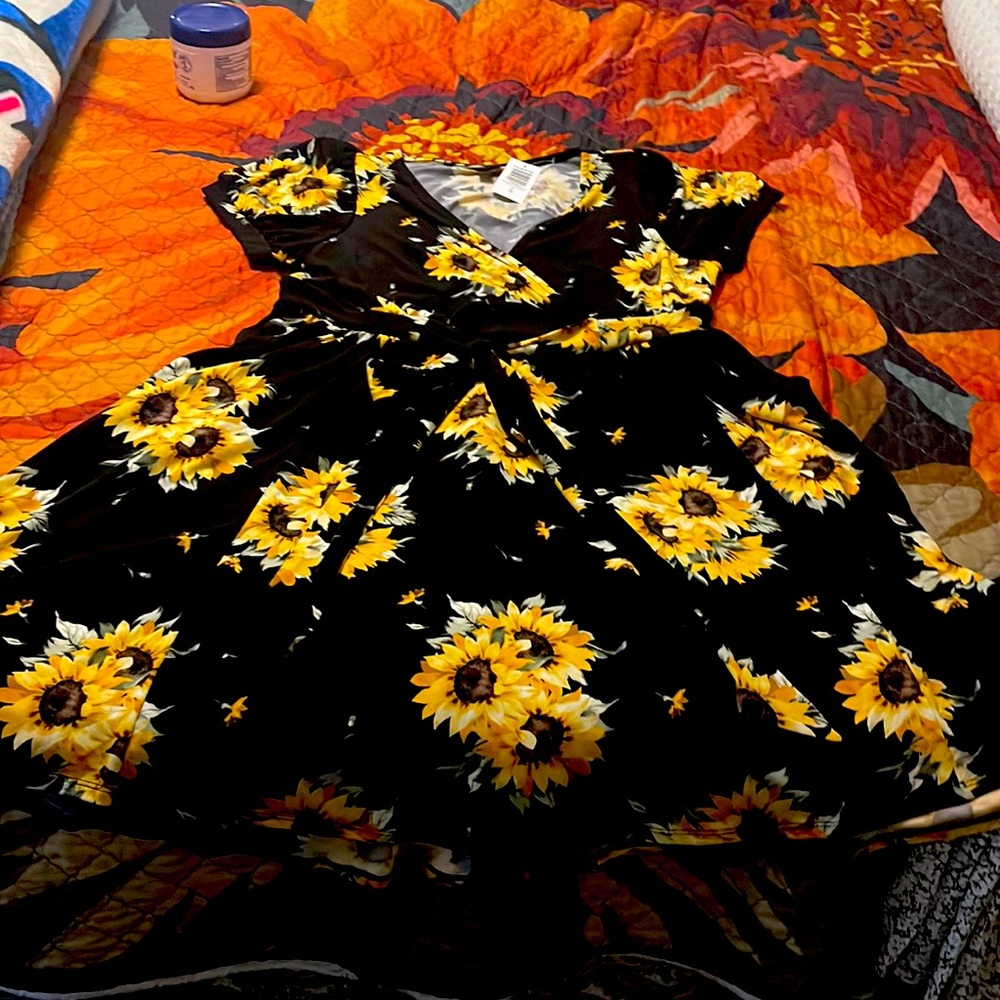 Black Sunflower dress with pockets.